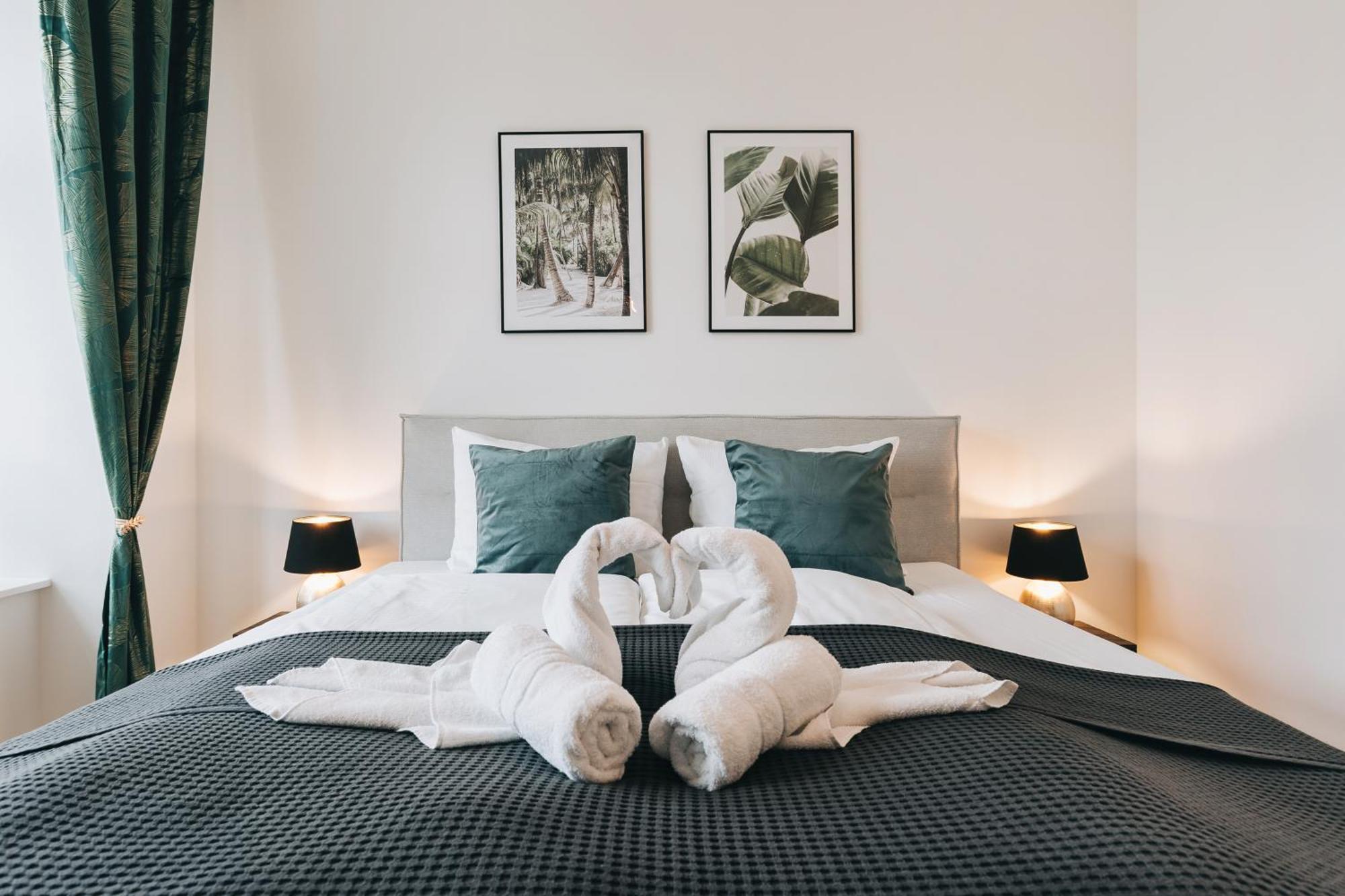 Oasis Appart - Wohnen In Dresden - Netflix - Tiefgarage - Dachterrasse Exterior foto